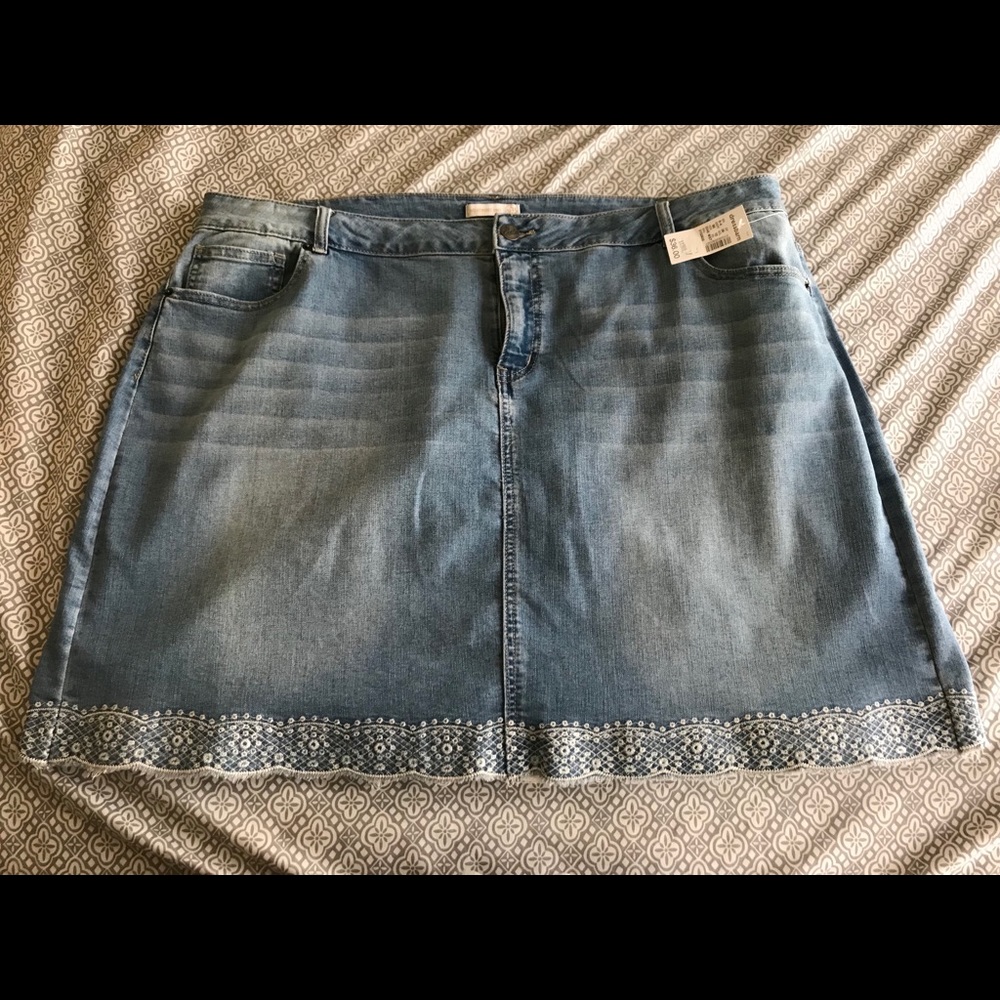 Dress barn denim skirt
